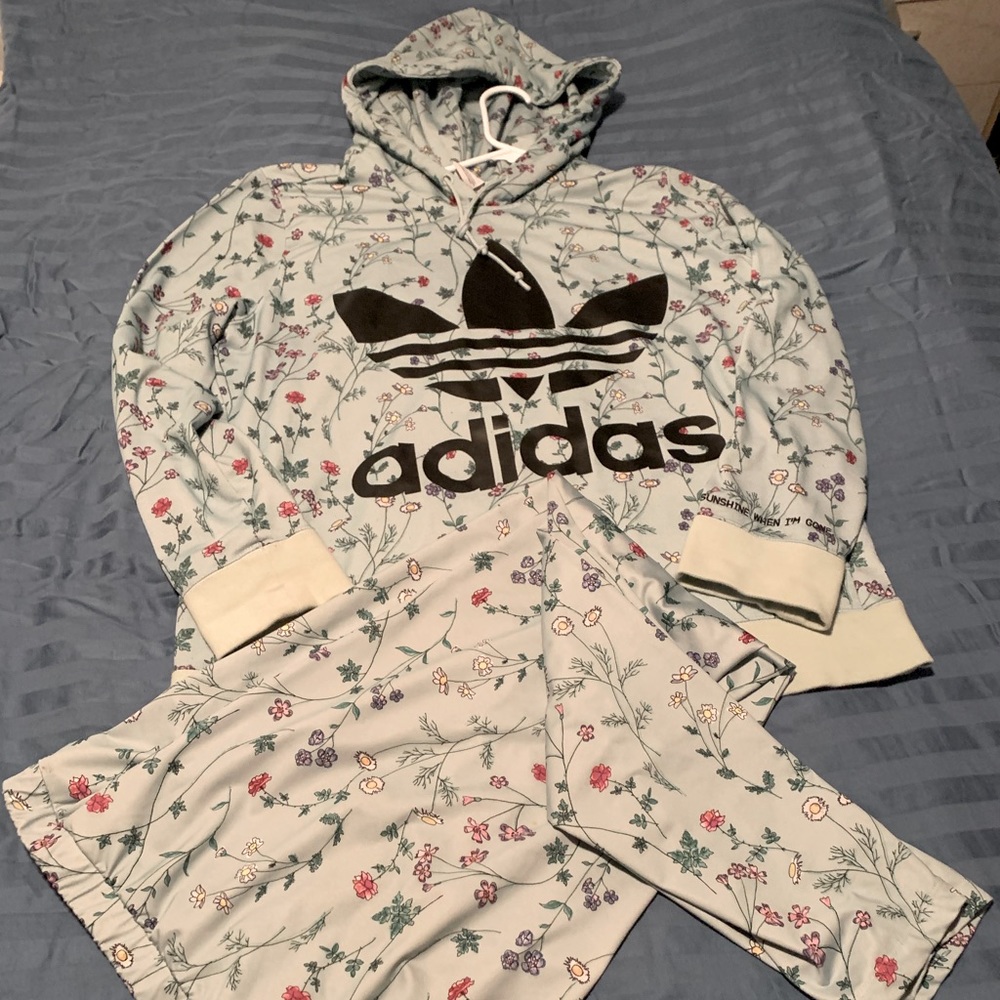 2-Piece Adidas Originals Floral “Love Set” Bundle (Large Hoodie & XL Leggings)